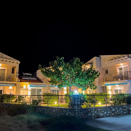 Yalos Beach Maisonettes Скала-Сотірос Екстер'єр фото