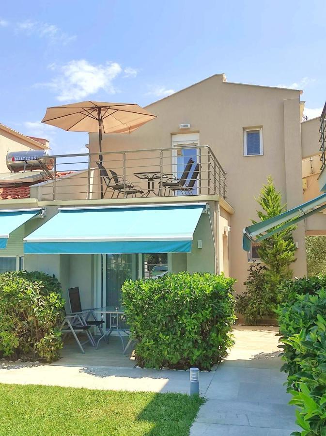 Yalos Beach Maisonettes Скала-Сотірос Екстер'єр фото