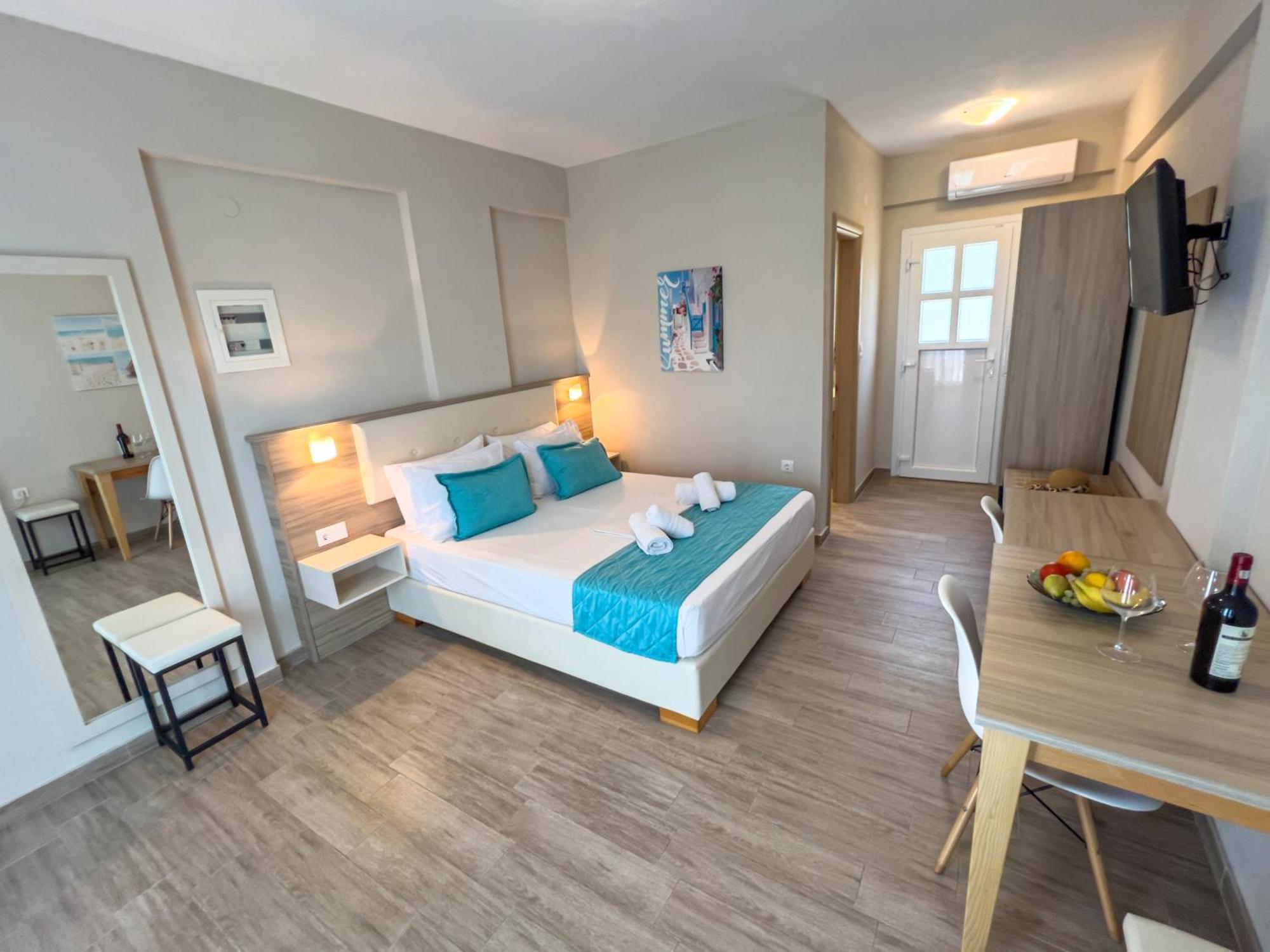 Yalos Beach Maisonettes Скала-Сотірос Екстер'єр фото