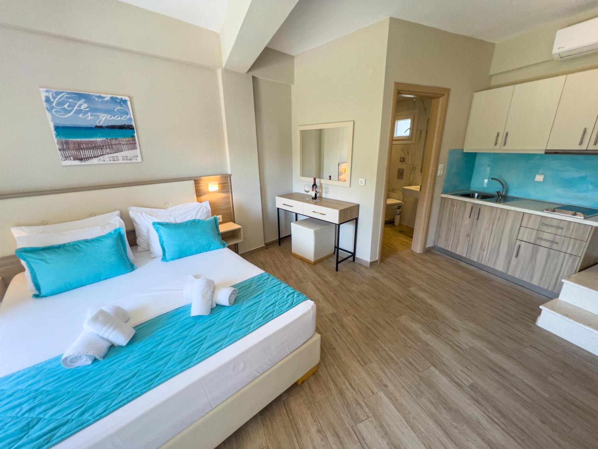 Yalos Beach Maisonettes Скала-Сотірос Екстер'єр фото